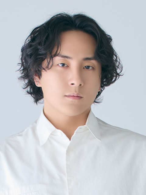 鈴木崚汰